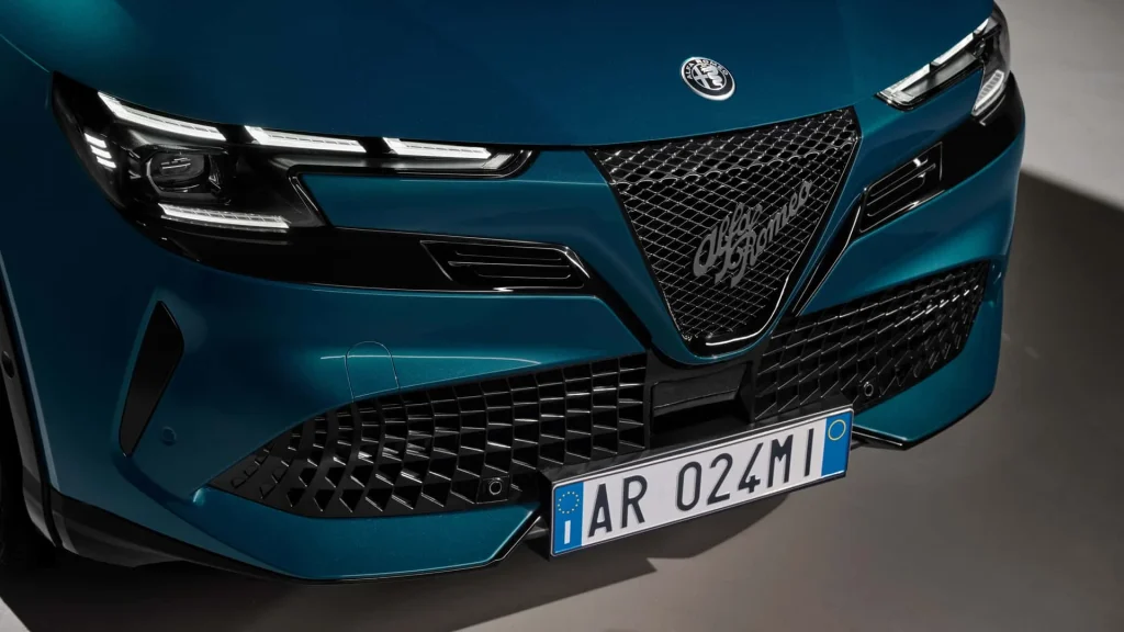 Alfa Romeo Milano 2025 Hibrido