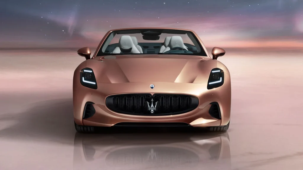 Dianteira do Maserati GranCabrio Folgore