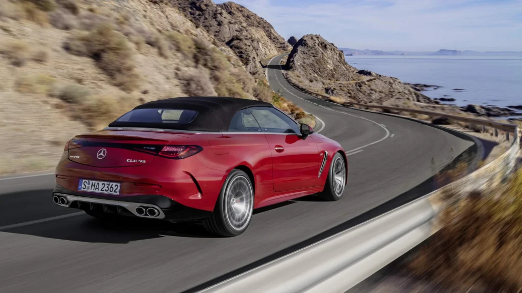 Traseira do Mercedes-AMG CLE 53 4MATIC+ Cabriolet