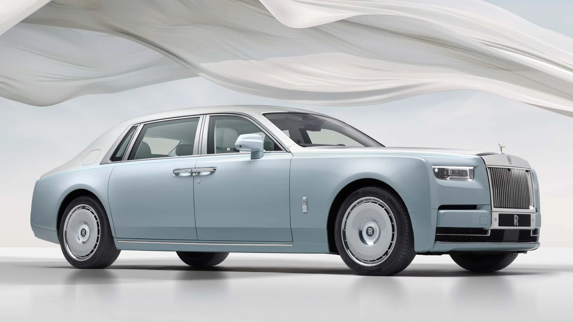 Rolls-Royce Phantom Scintilla