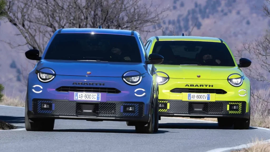 Abarth 600e: 電動パフォーマンスと革新的なデザインの新しいSUV