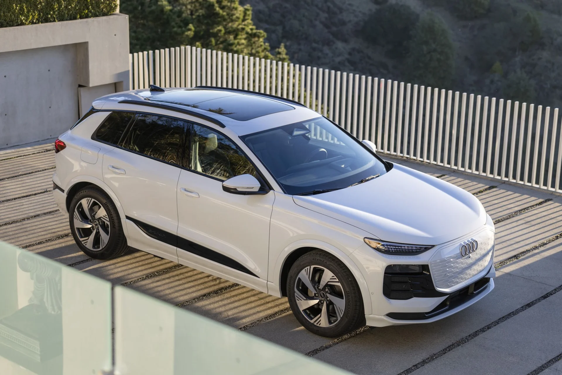L&rsquo;Audi Q6 e-tron surprend sur la nouvelle plateforme PPE