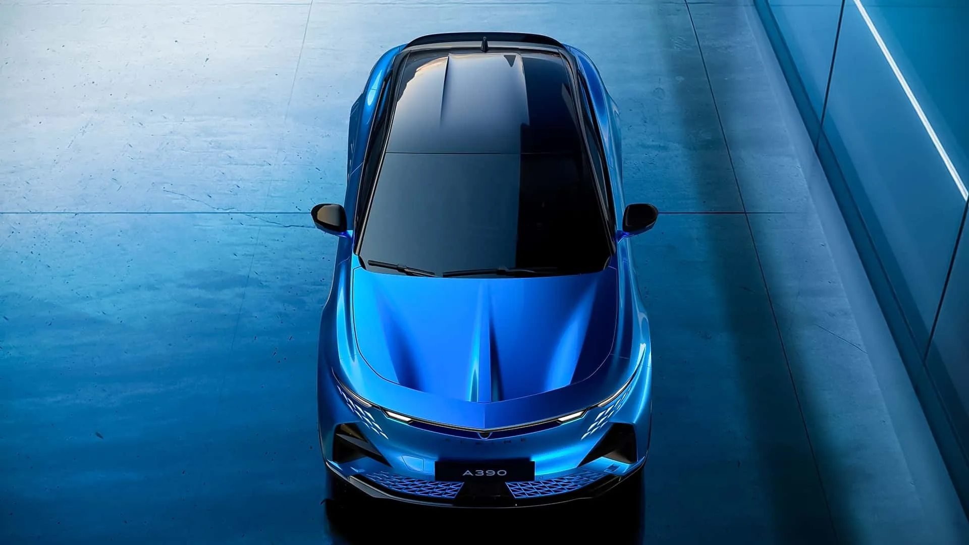 Alpine A390