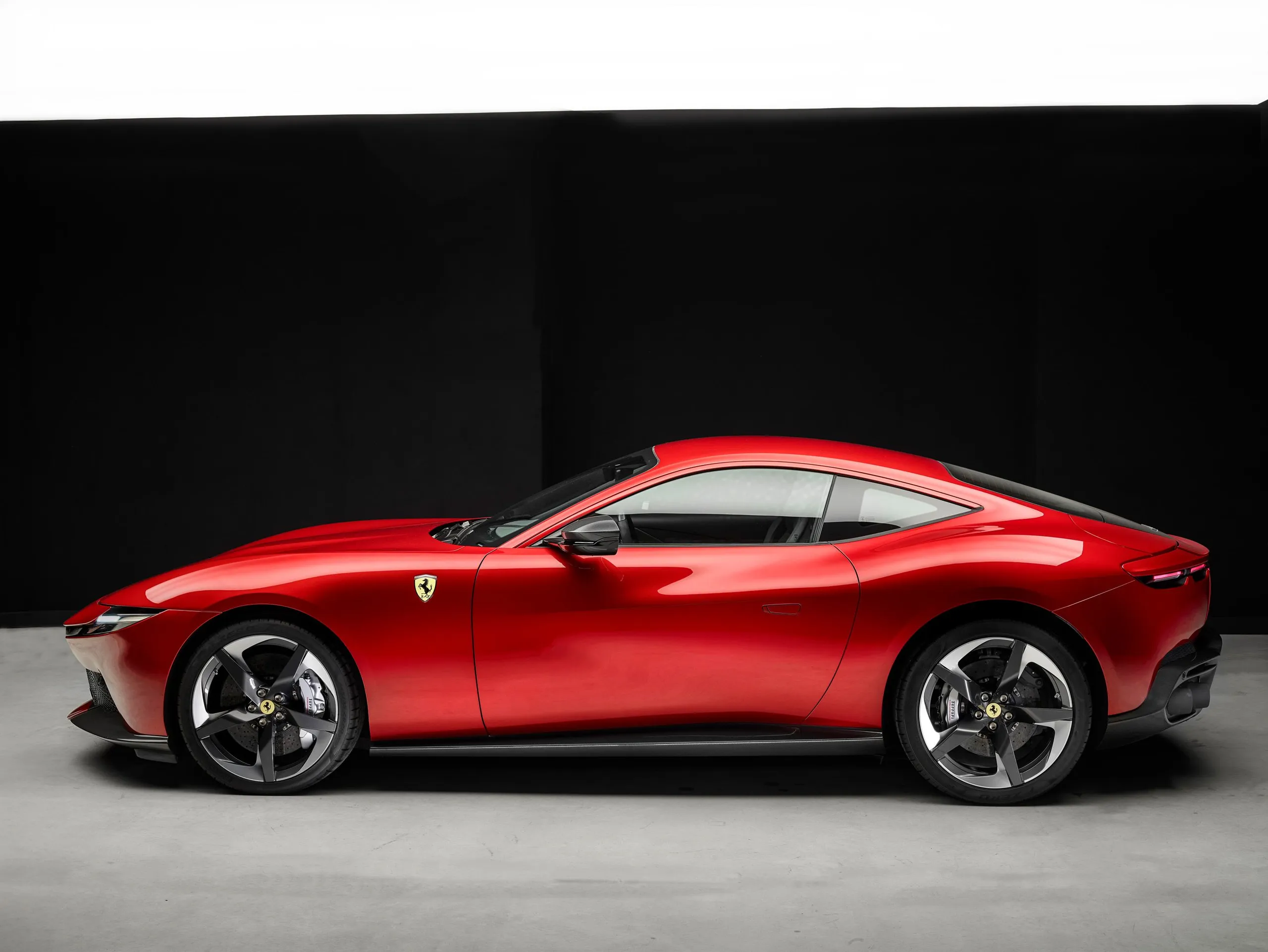 Ferrari Amalfi 2027
