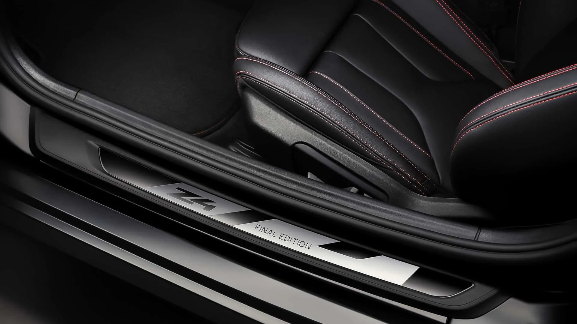 BMW Z4 最终版侧面