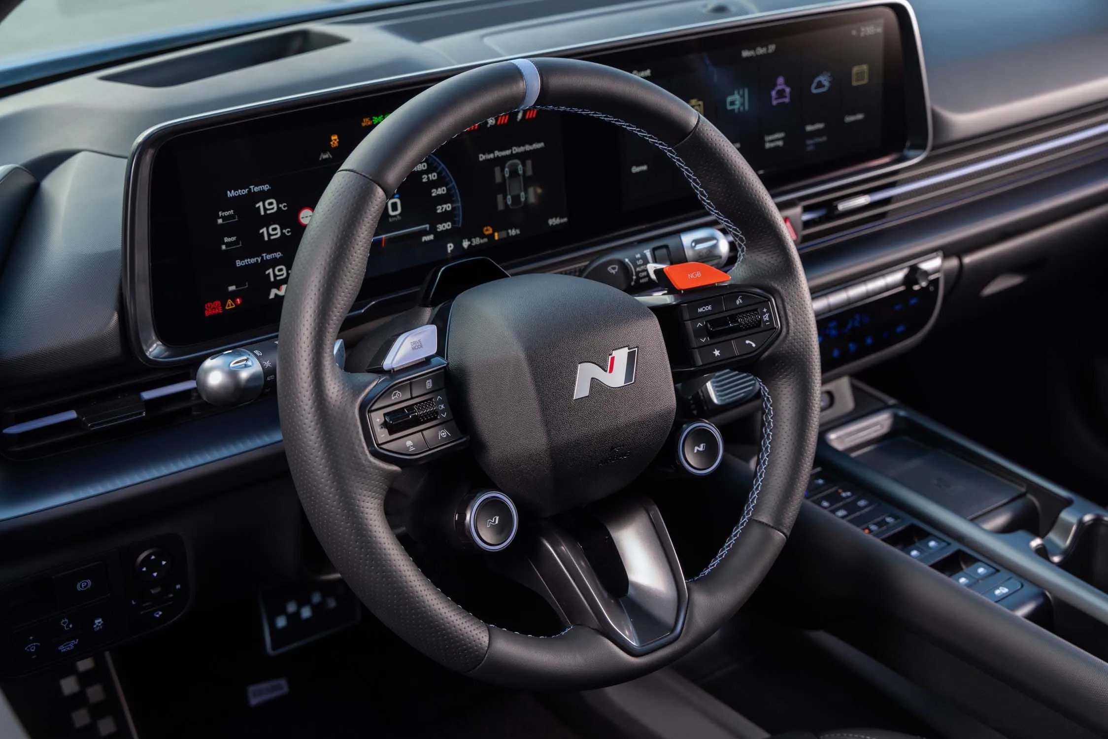 ヒョンデ アイオニック 6 N 2026のフロントクォーター