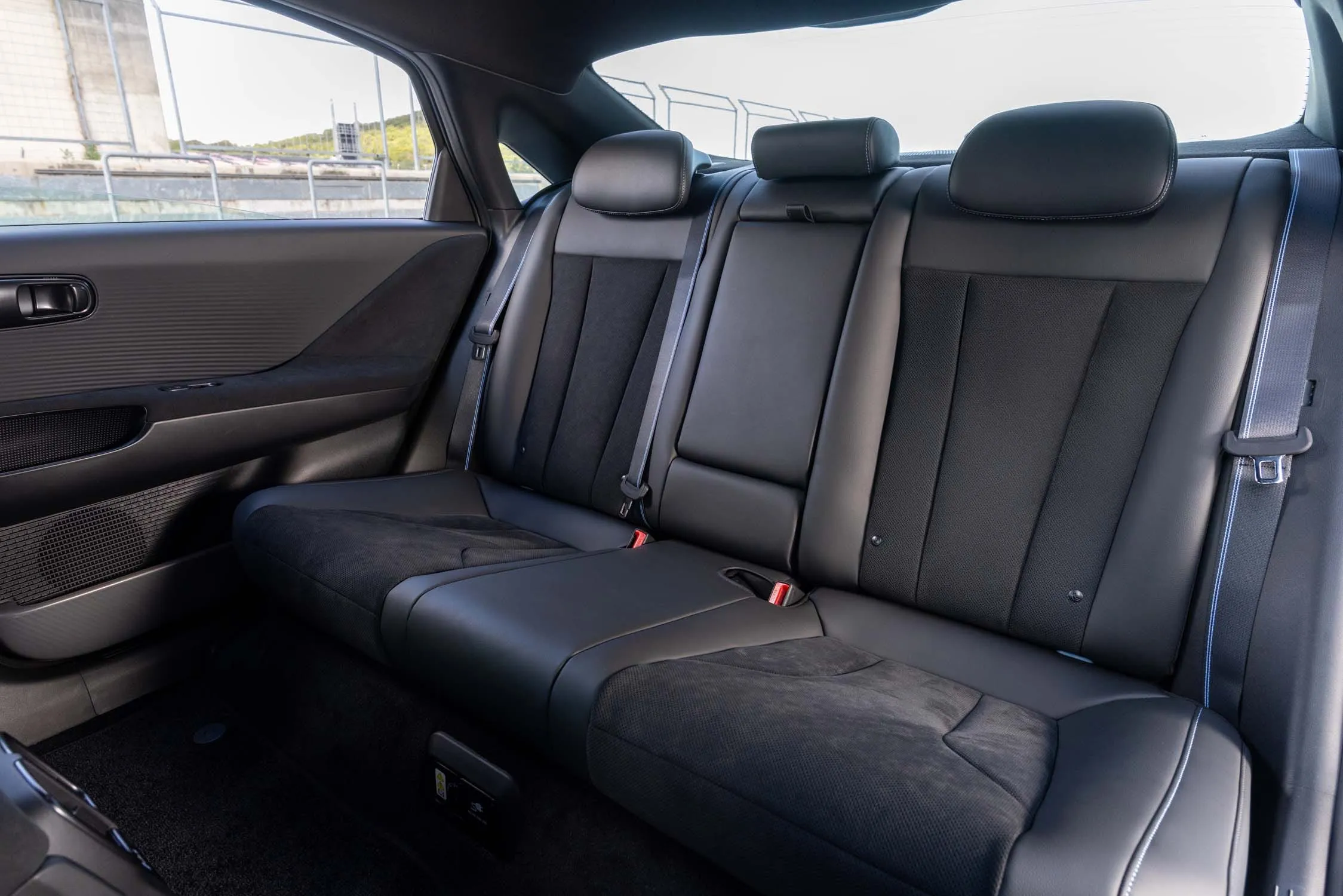 ヒョンデ アイオニック 6 N 2026のフロント