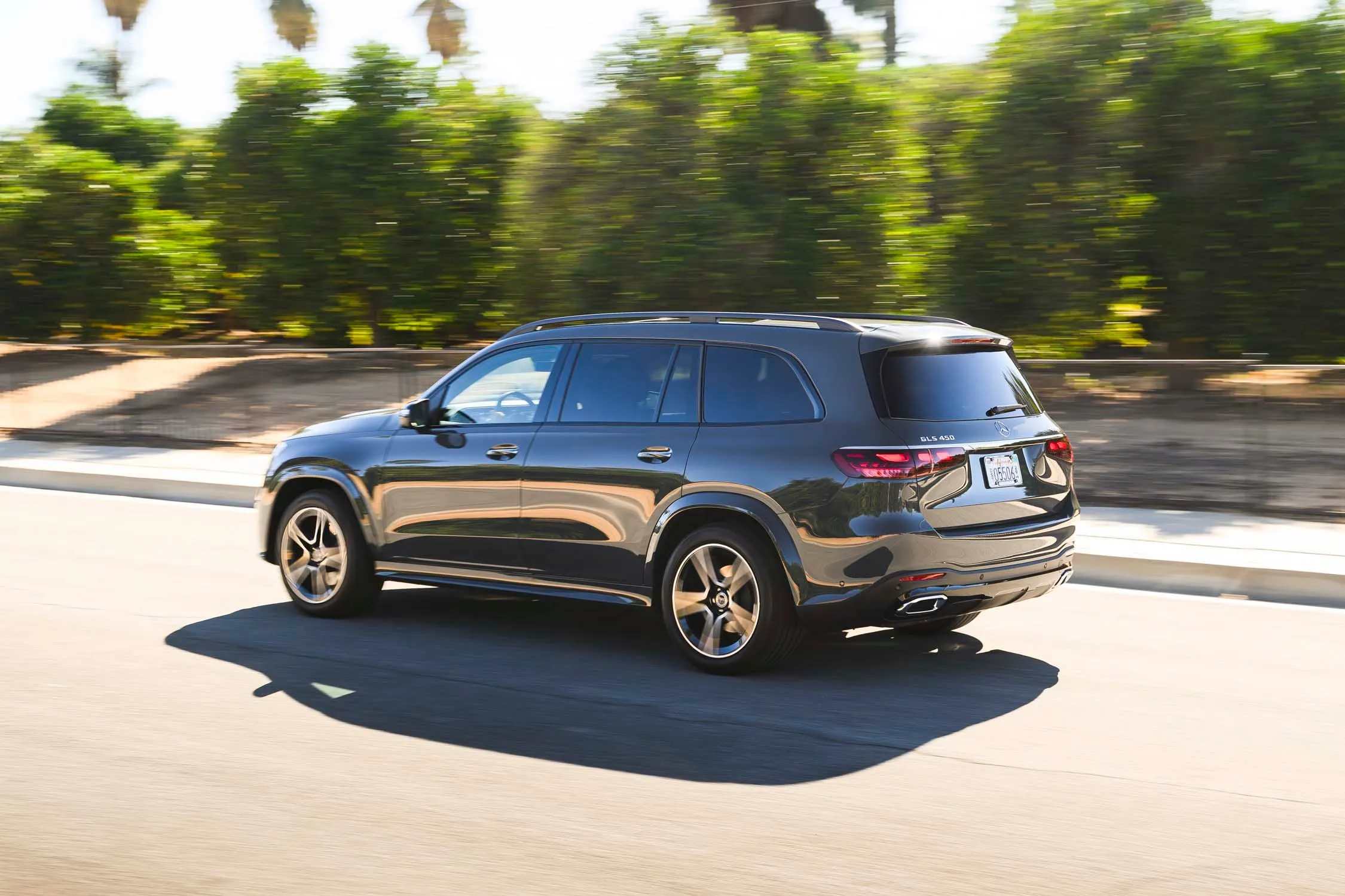 Mercedes-Benz GLS 2026 сзади