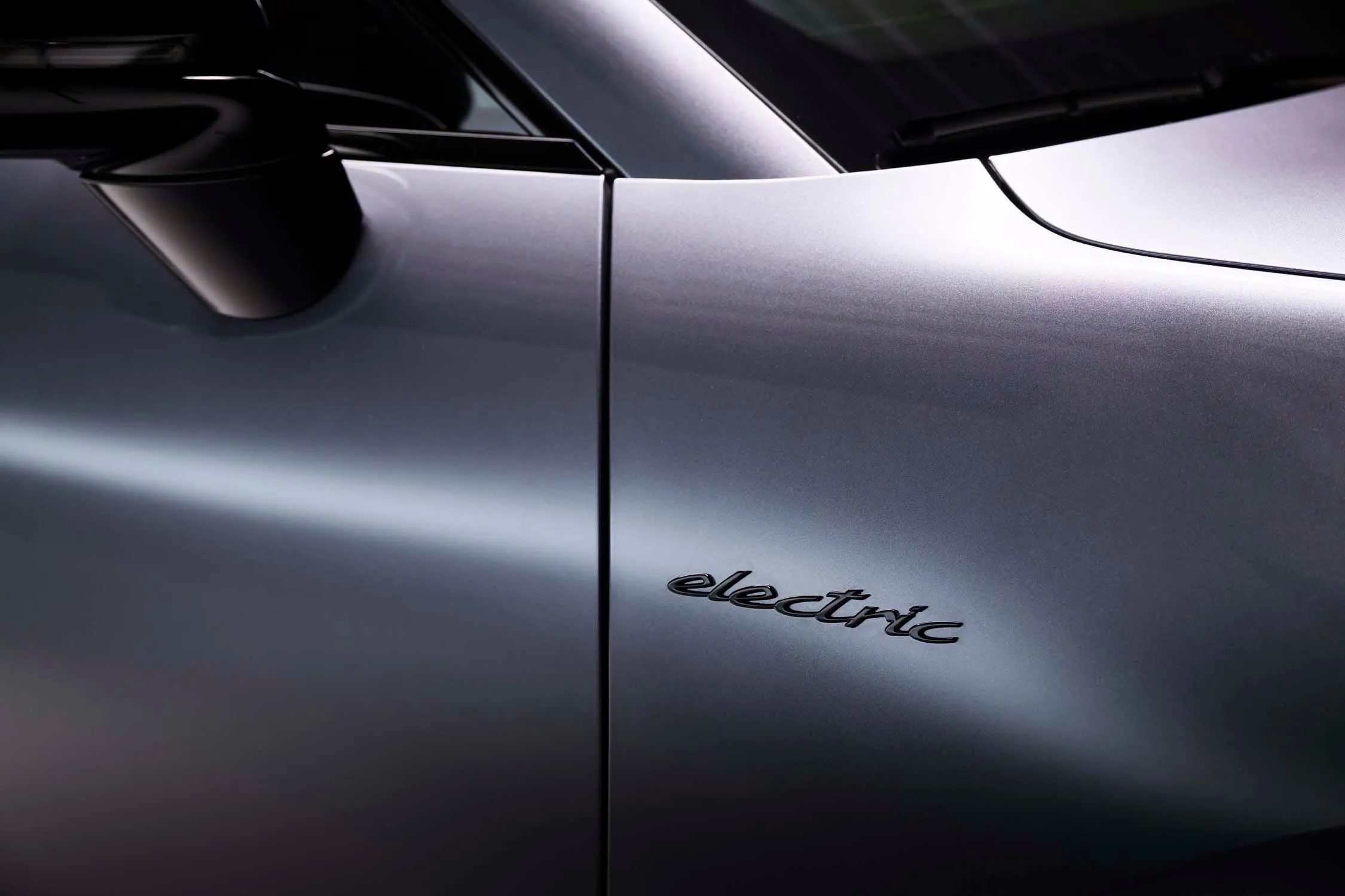 Galleria Porsche Cayenne Elettrica