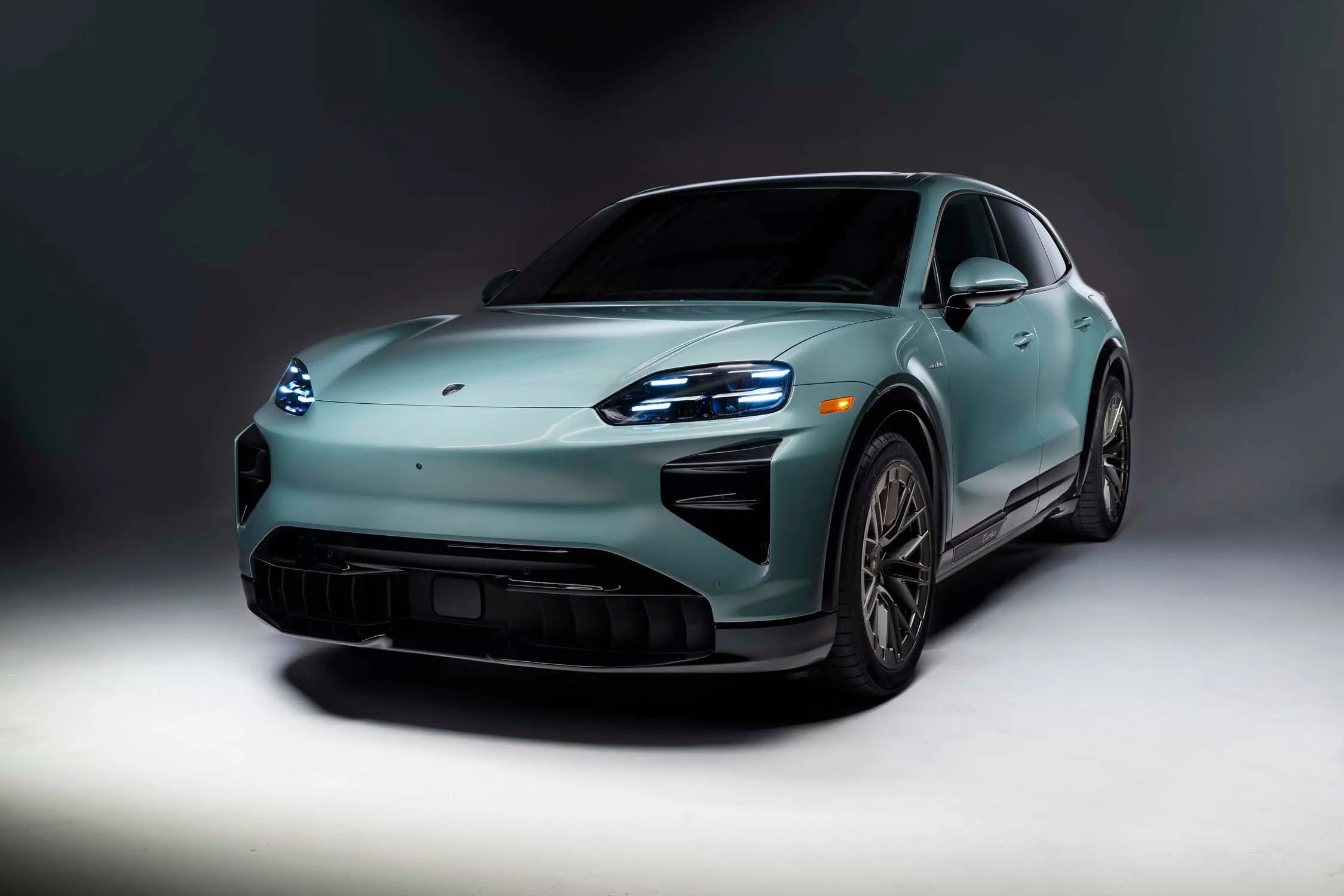 Porsche Cayenne Elettrica 2026