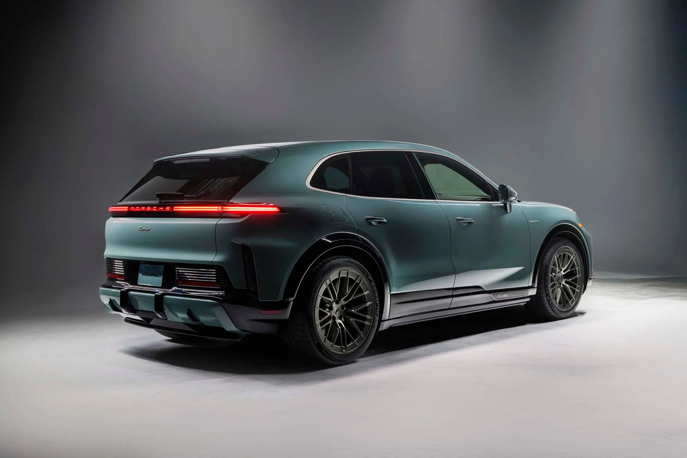 Interni Porsche Cayenne Elettrica