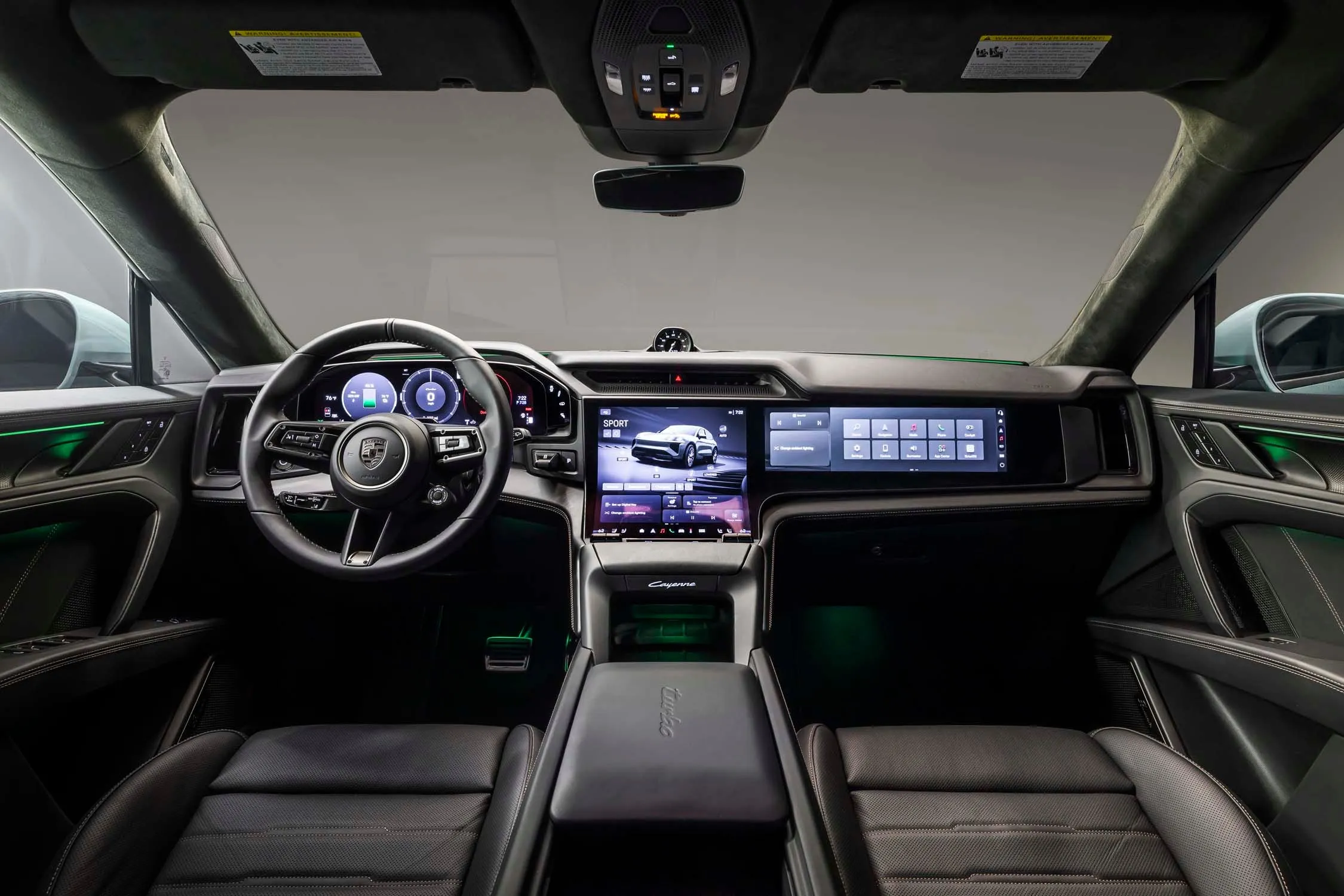 Interni Porsche Cayenne Elettrica