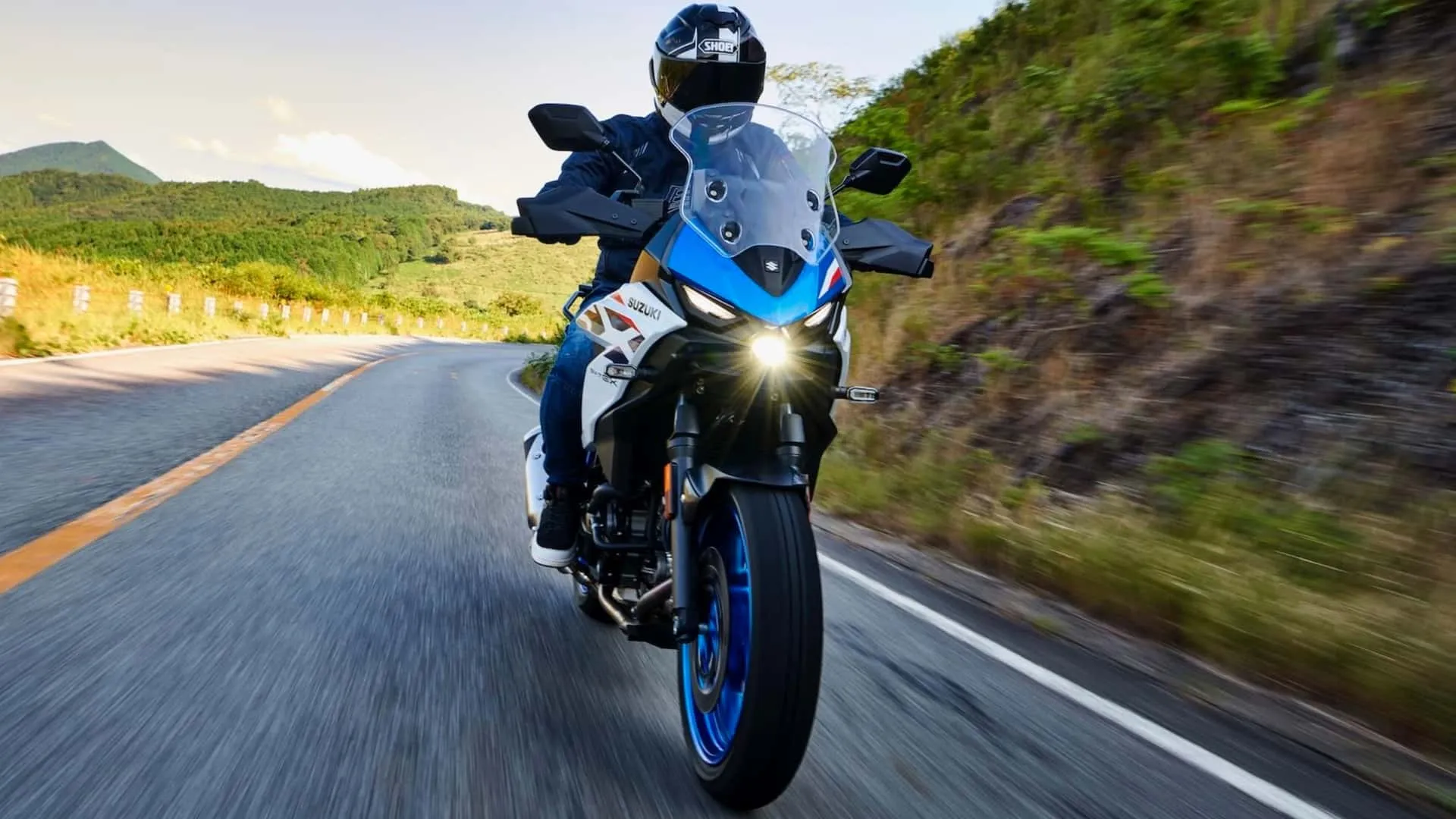 Suzuki SV-7GX 2026 profilo