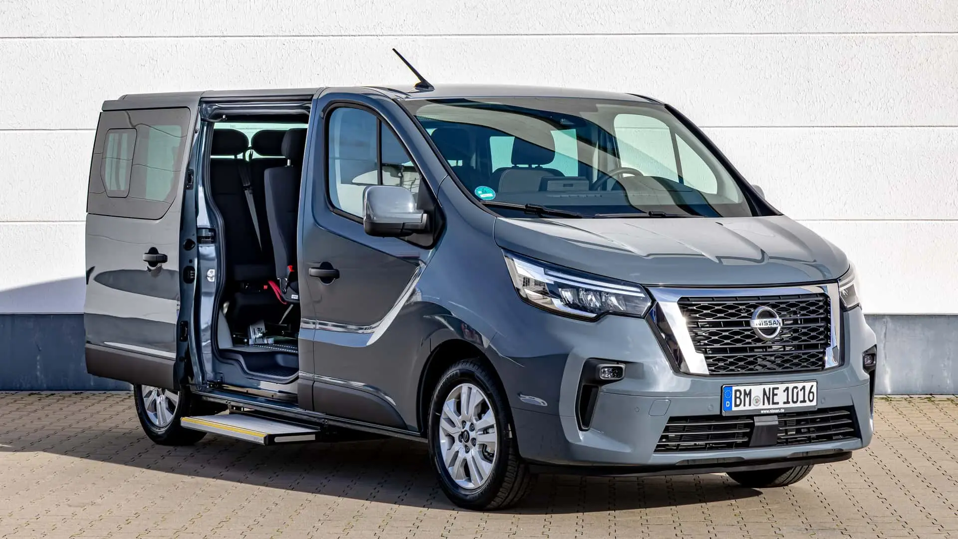 نيسان PRIMASTAR FLEX VAN (2026): الفان الذي يحول النوم والعمل والسفر إلى واقع واحد