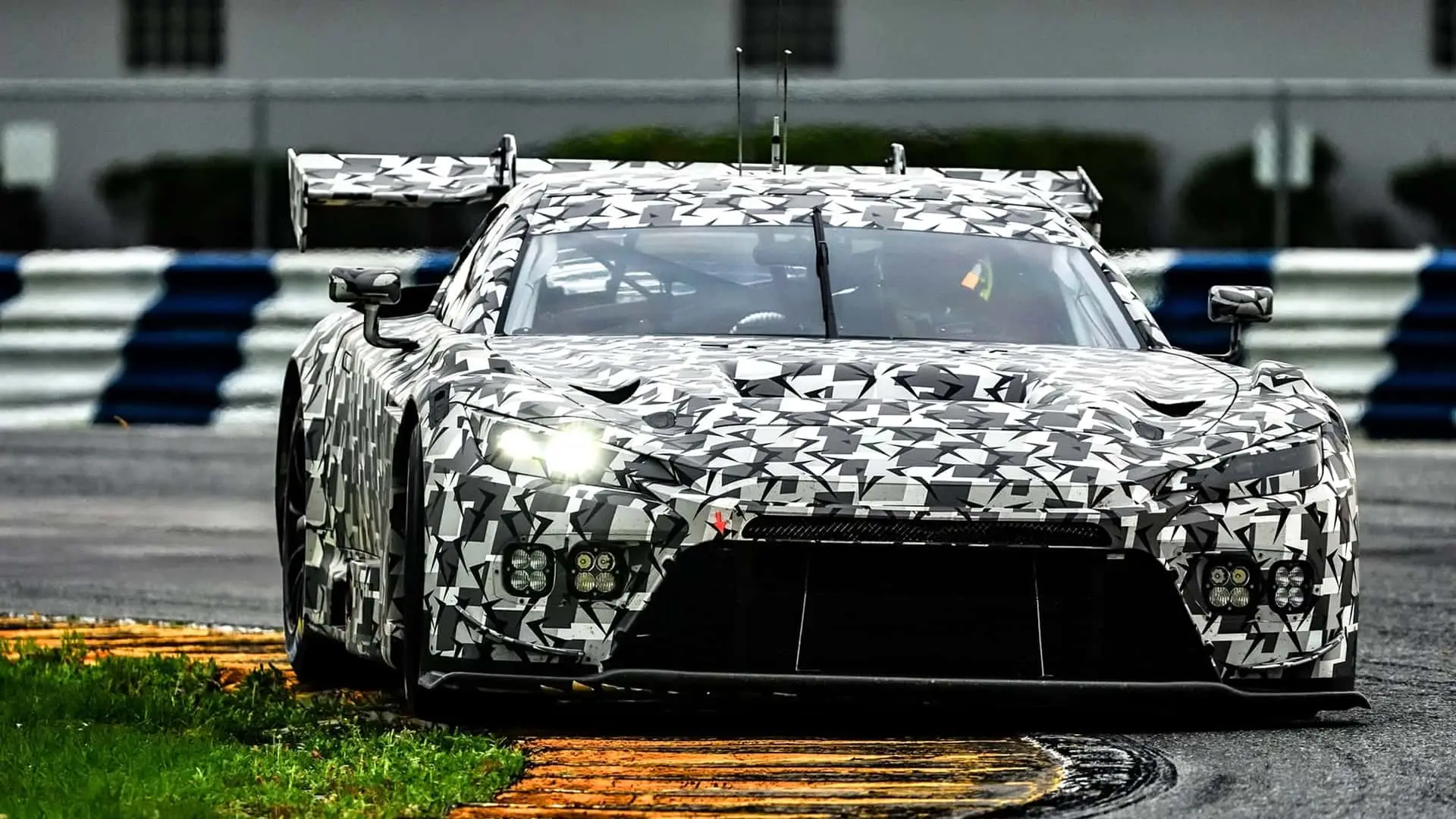 トヨタ GR GT3のギャラリー画像 12