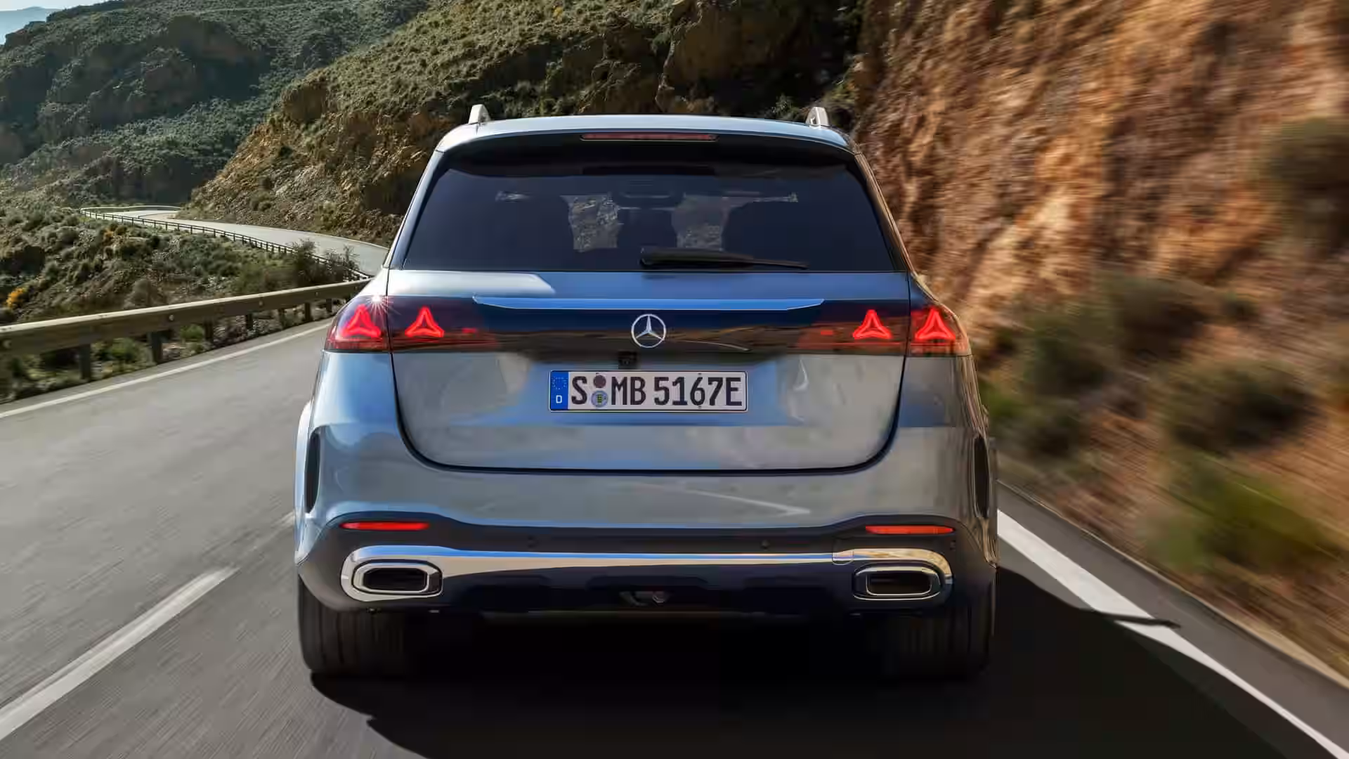 2027 MERCEDES BENZ GLE - Sleek Silver Mercedes Rear With Red LED Taillights