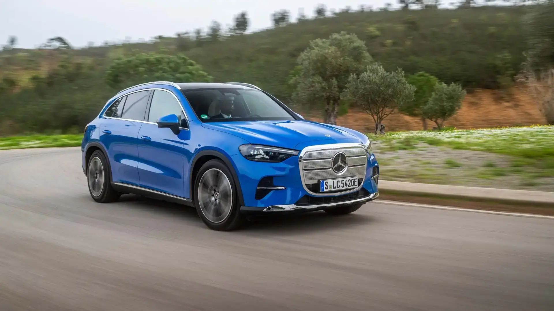 2027 Mercedes Benz Glc400 Electric   6