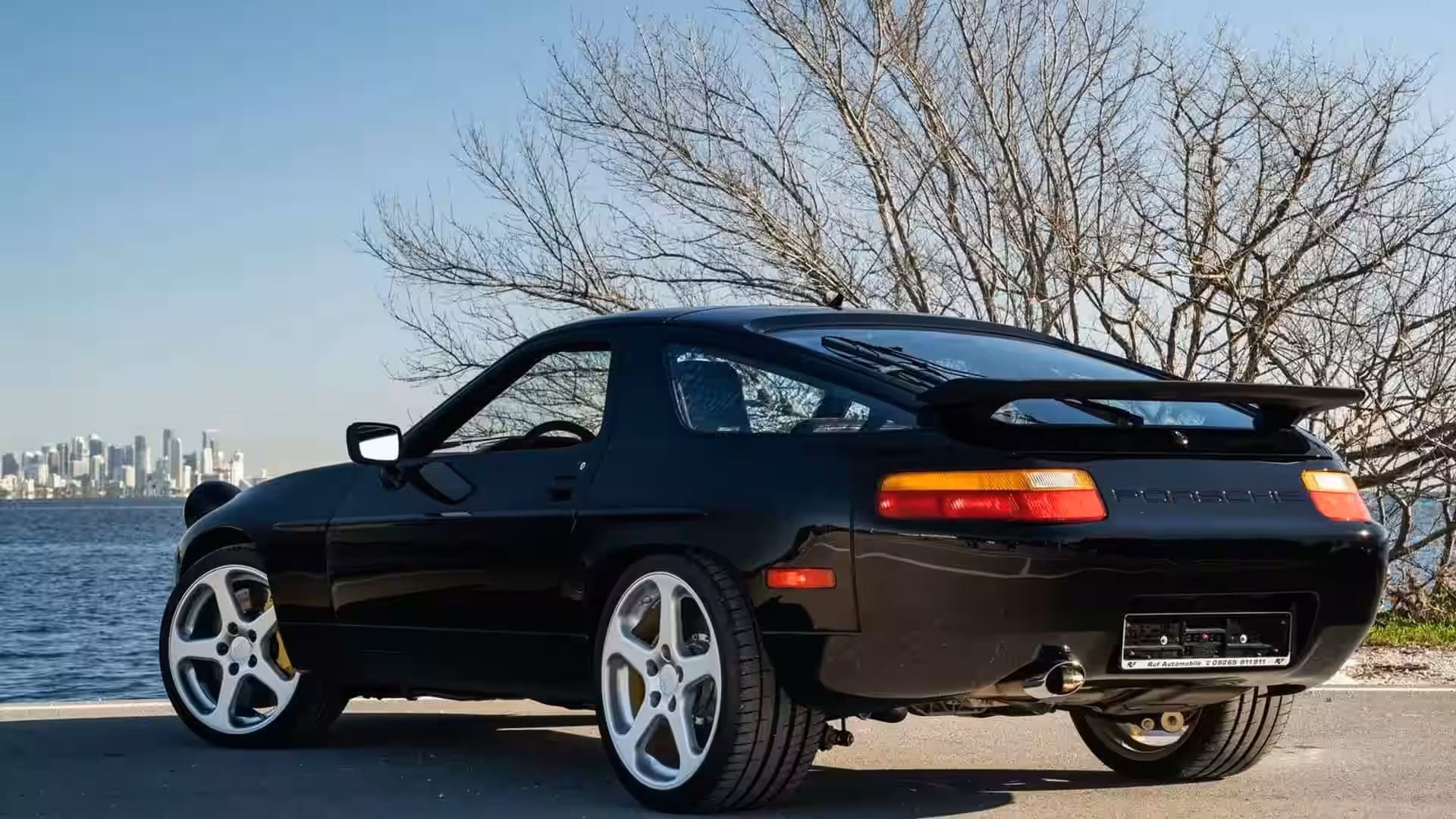 Porsche 928r Ruf 1