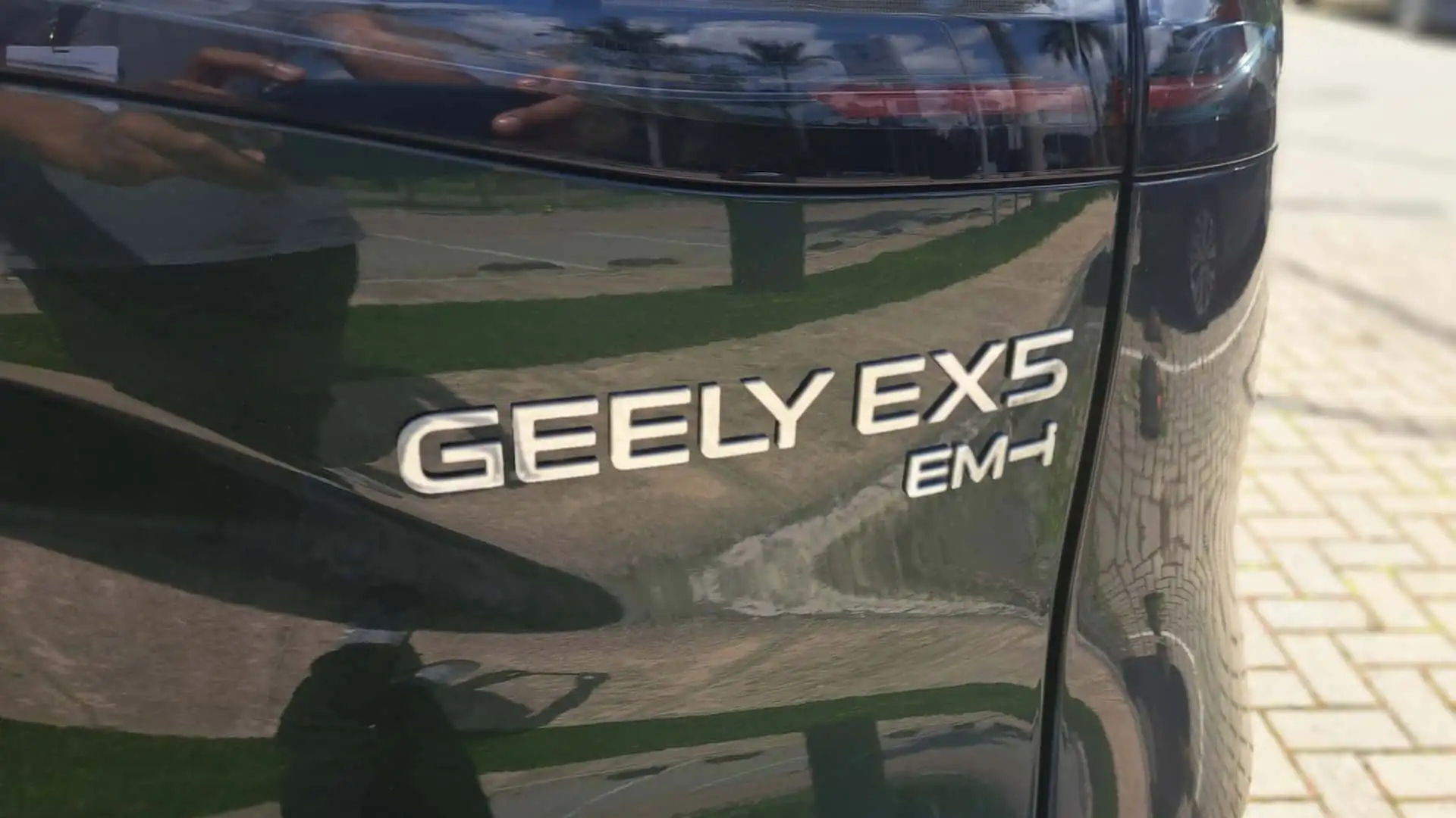 2026 Geely EX5 EM I - Black SUV Door Emblem Badge GEELY EX5 EM F1