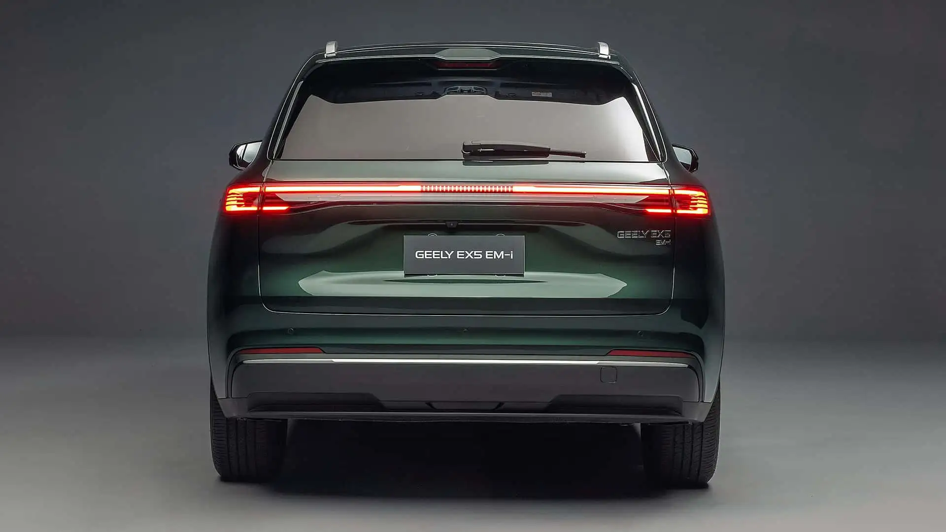 2026 Geely EX5 EM I - Rear LED Light Bar With Dynamic Red Accents