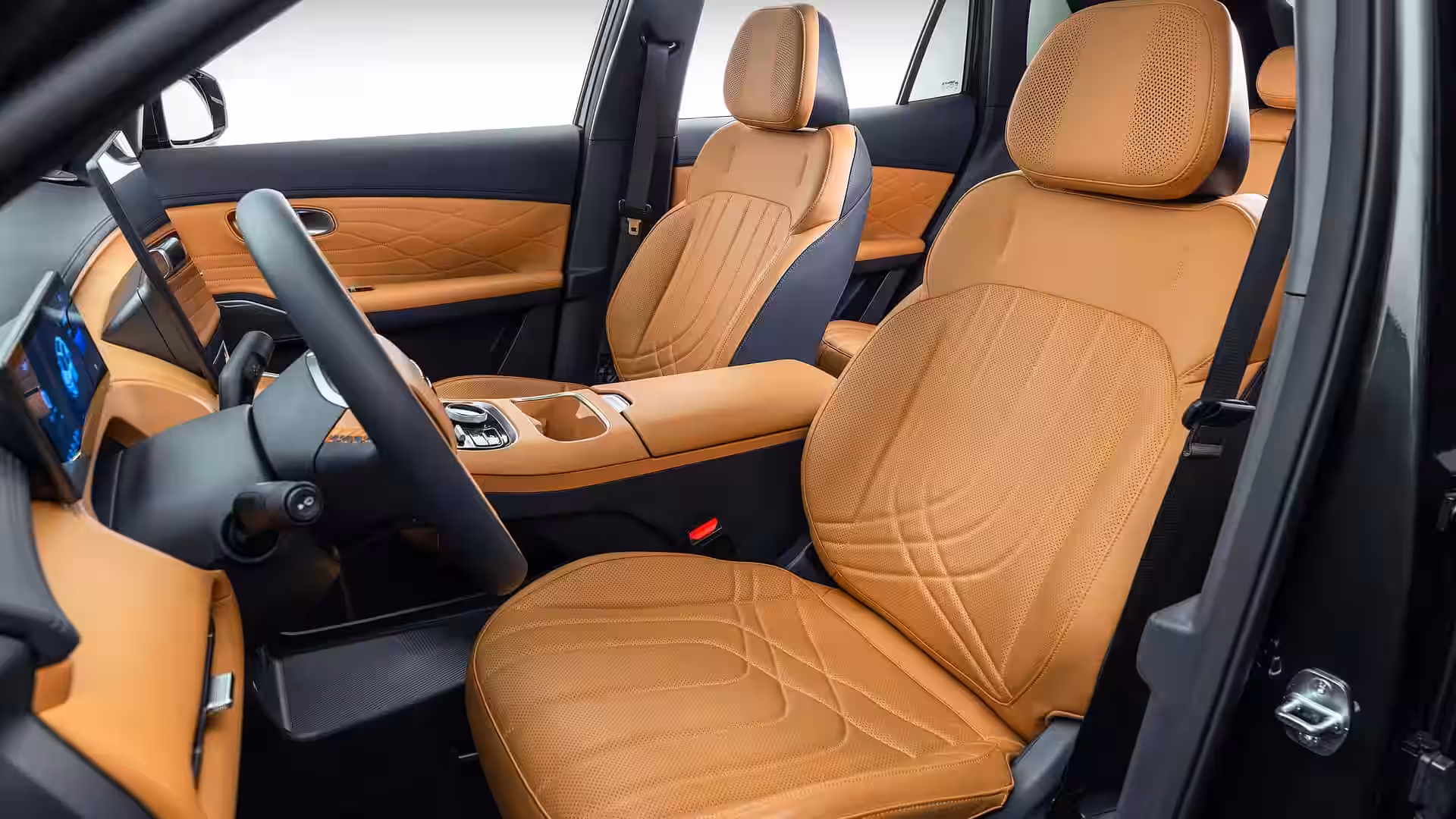 2026 Geely EX5 EM I - Tan Perforated Leather Front Seats With Stitching