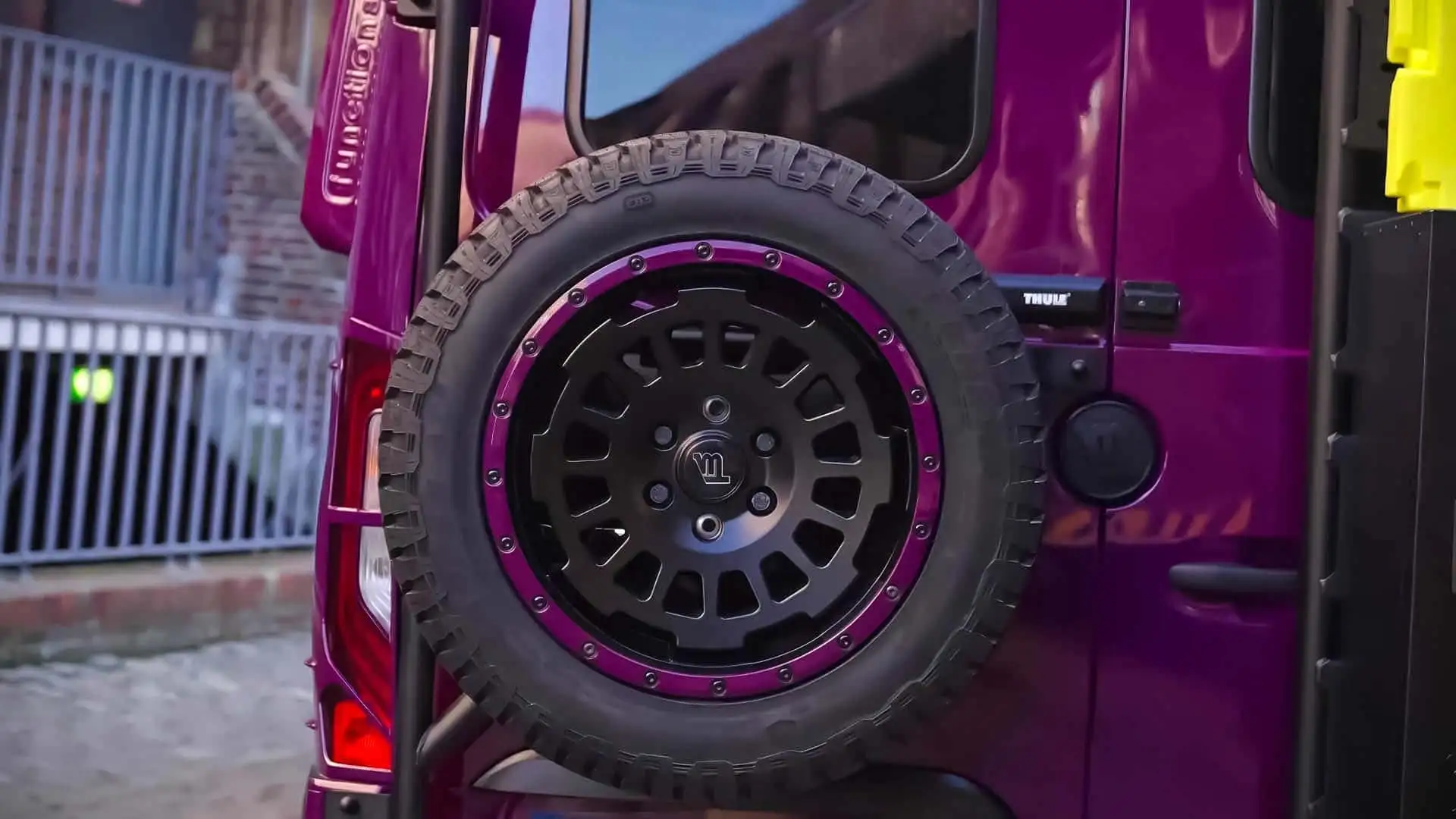 2026 Mercedes Sprinter Vanne Niffler - Purple Accented Black Off Road Rear Wheel