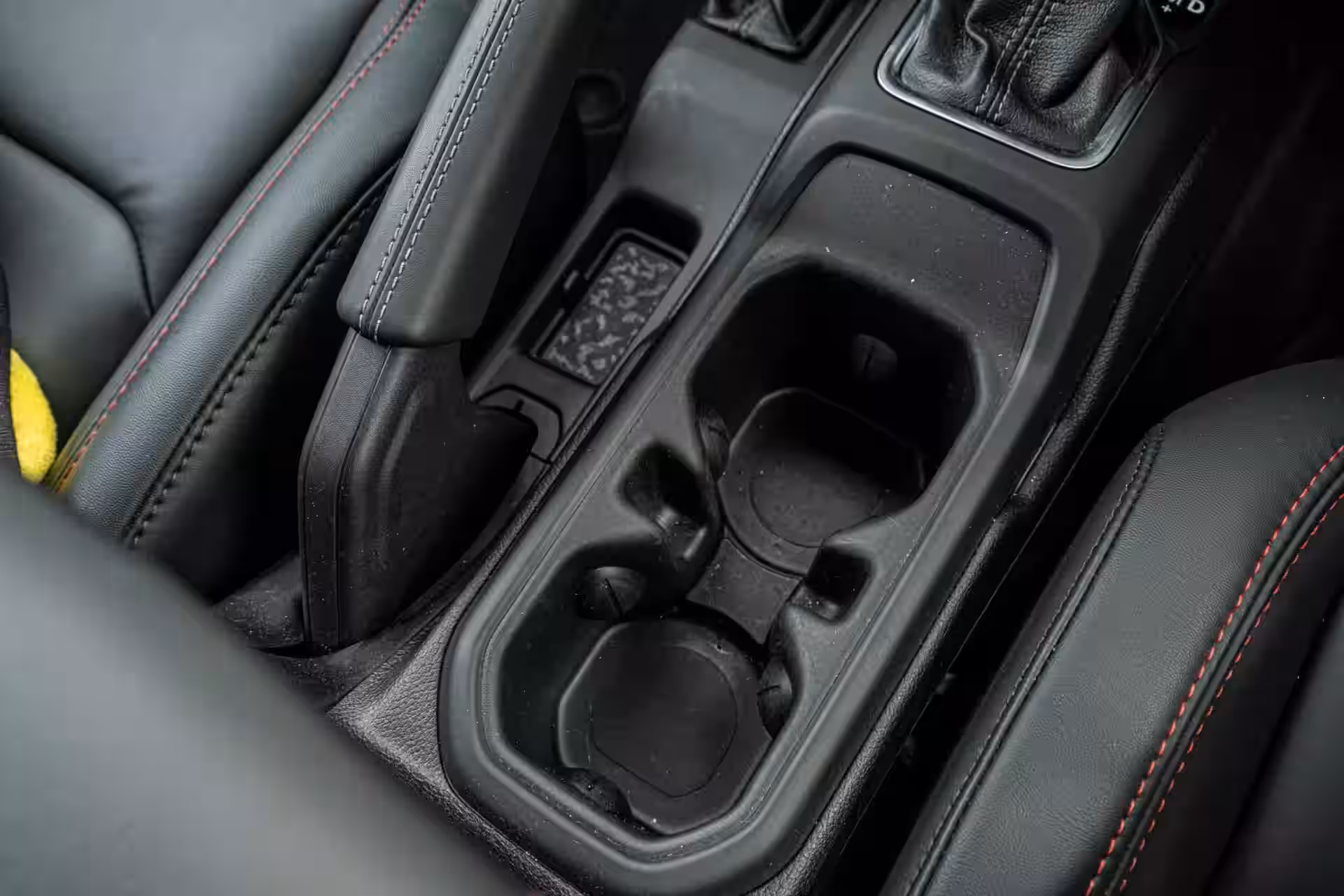 2026 Wrangler Rubicon - Black Leather Center Console With Cup Holders Red Stitching