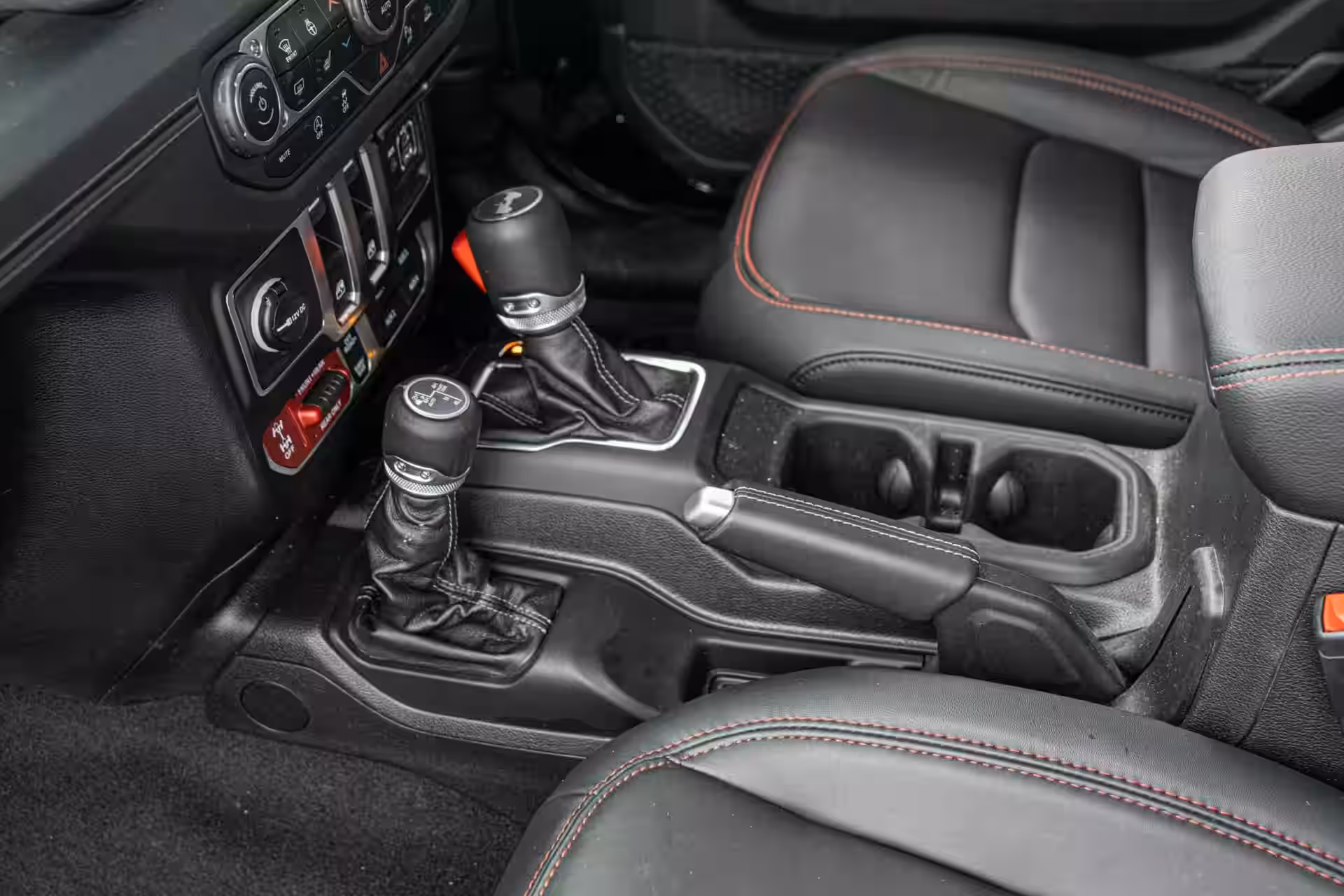 2026 Wrangler Rubicon - Black Leather Center Console With Red Gear Knob