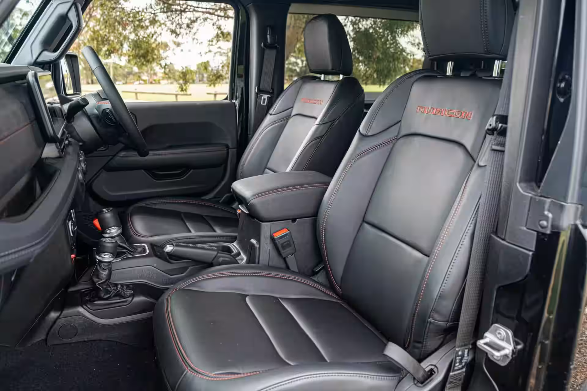 2026 Wrangler Rubicon - Black Leather Wrangler Seats With Red Stitching