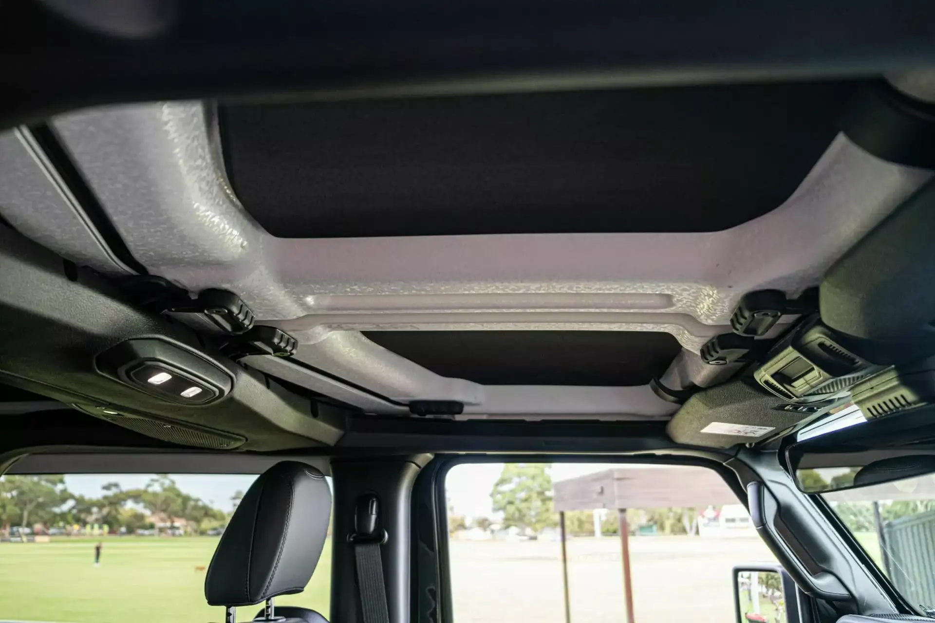 2026 Wrangler Rubicon - Glittery Gray Fabric Removable Roof Panels