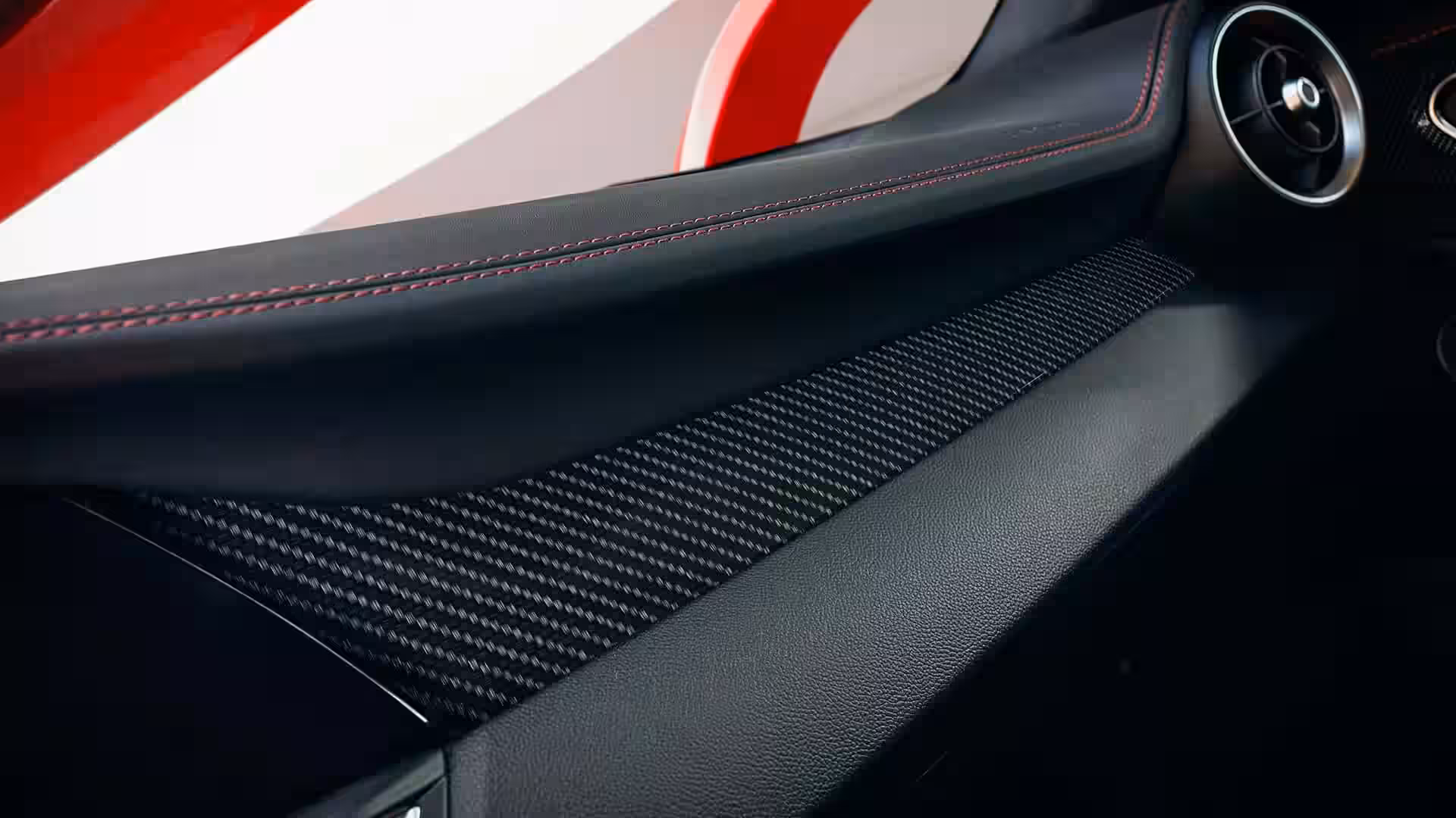 Alfa Romeo Giulia Und Stelvio Kriegen Carbon Performance Paket - Black Leather Door Panel Red Stitching Carbon Fiber