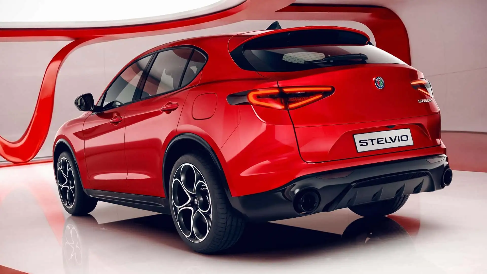 Alfa Romeo Giulia Und Stelvio Kriegen Carbon Performance Paket - Vibrant Red Stelvio Rear LED Taillights Black Exhaust