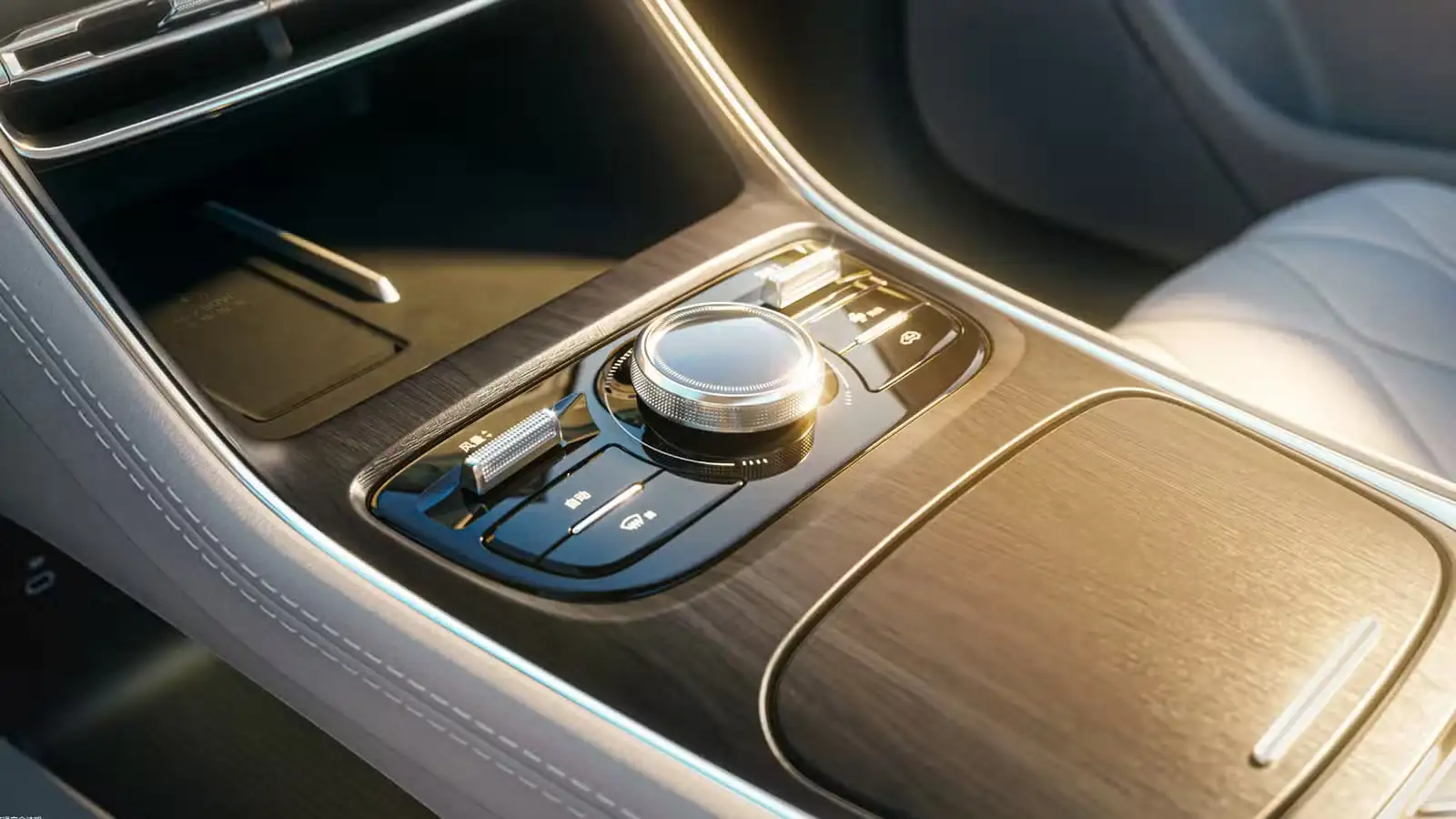 Geely Galaxy A7 EV - Luxurious Dark Wood Center Console With Metal Shifter