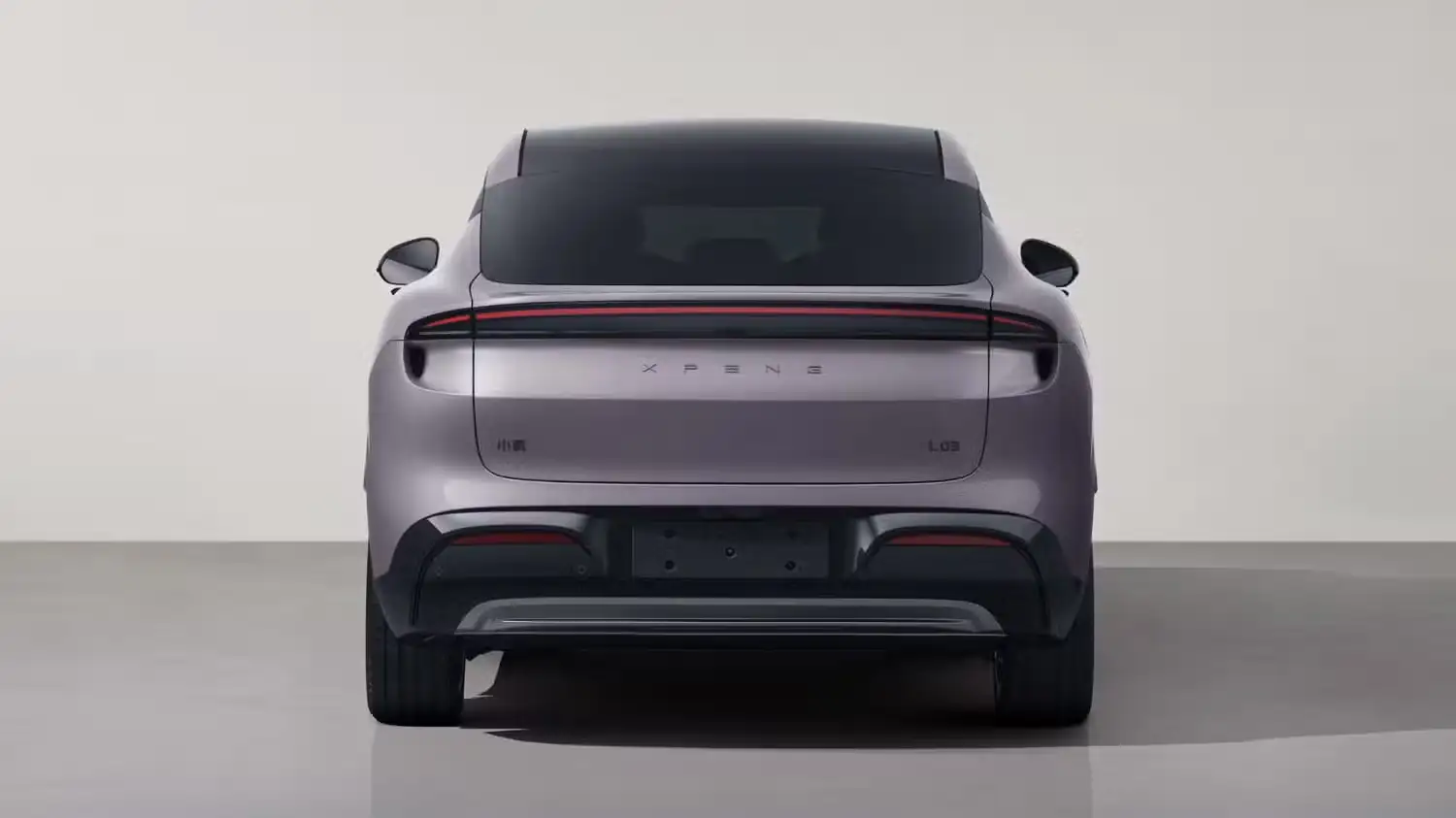 XPENG Mona L03 - Metallic Purple XPENG L09 Sleek Rear End