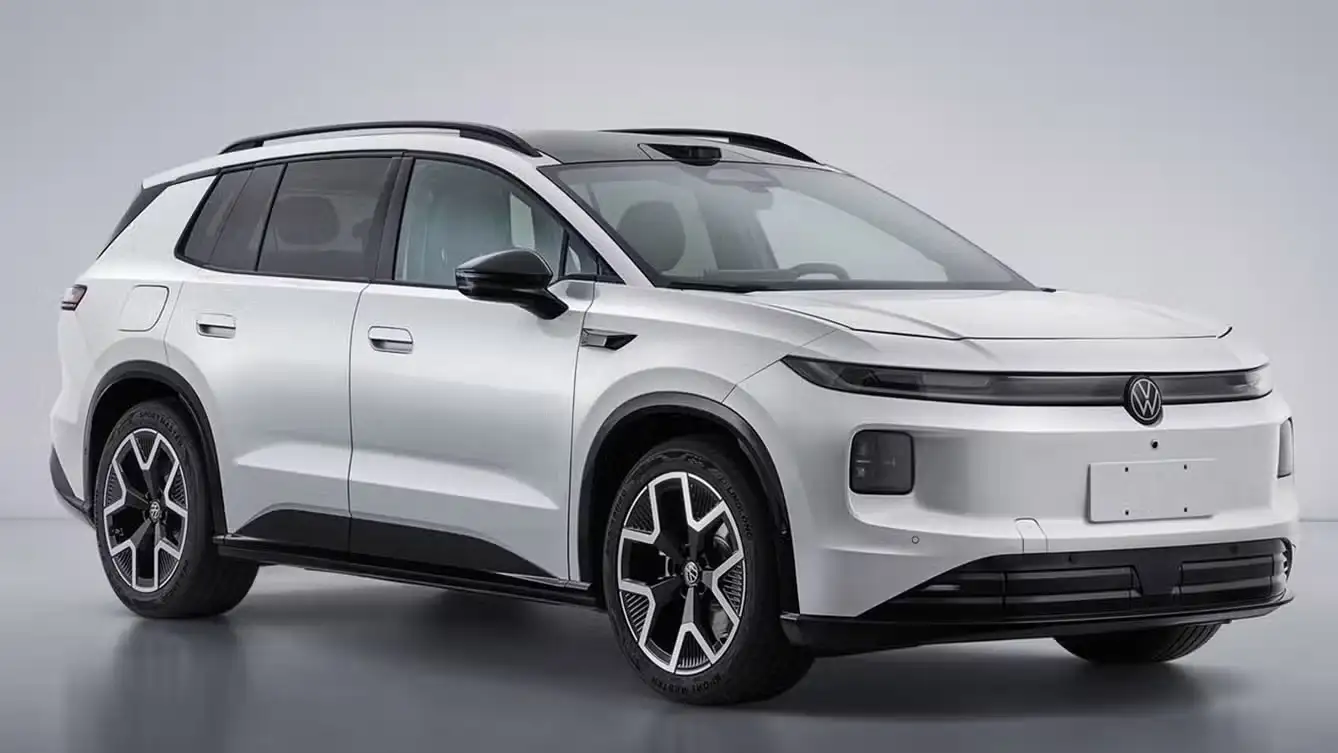 FAW Volkswagen ID. AURA T6 - White SUV Front Quarter With Black Aero Trim