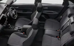 Honda Fit Z Ehev - Black Leather Front Seats With Center Console